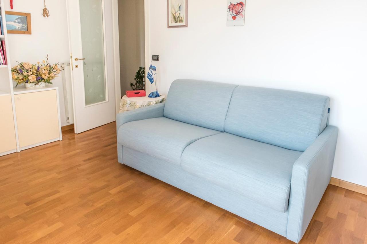 Appartamento S300 - Sirolo, Trilocale Vicino Al Centro Con Vista Mare Esterno foto